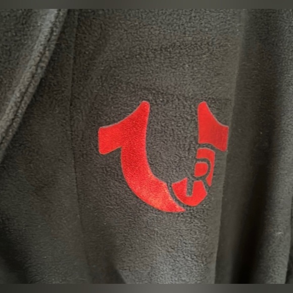 Men’s True Religion Fleece Robe - Picture 5 of 5